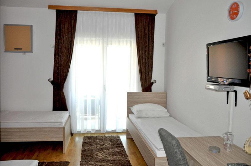 Hotel Malta Mostar Dış mekan fotoğraf